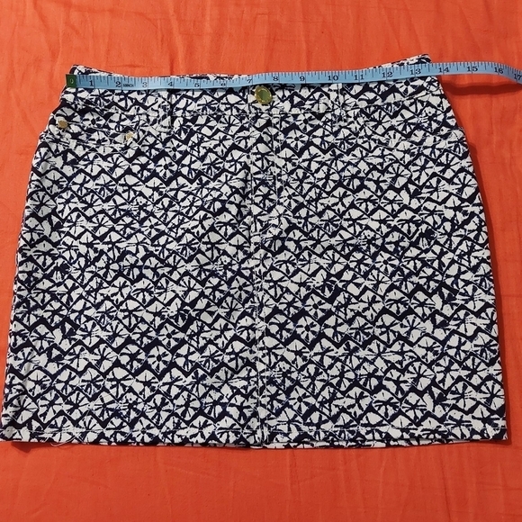 Michael Kors Mini Skirt - Picture 6 of 7